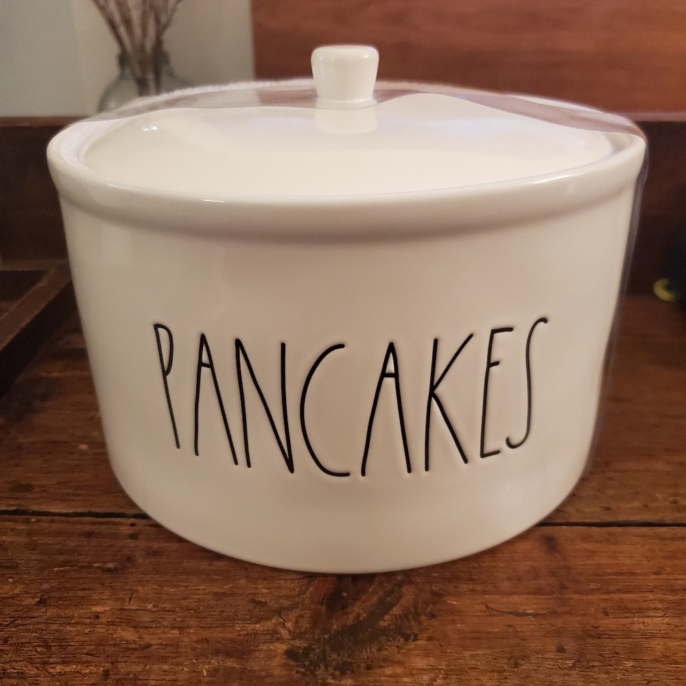 Rae Dunn Pancakes LL Brand New
